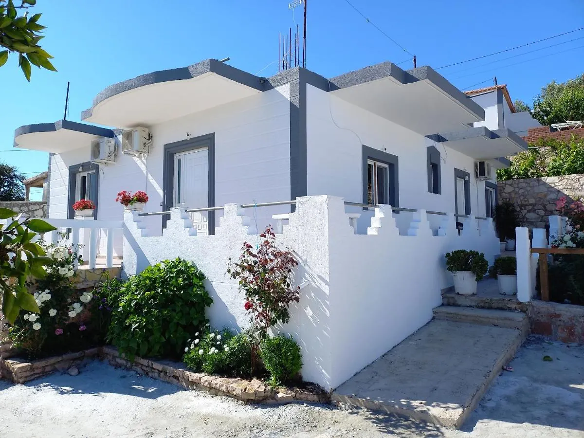 Emiljano Seaview Apartment Ksamil Albania