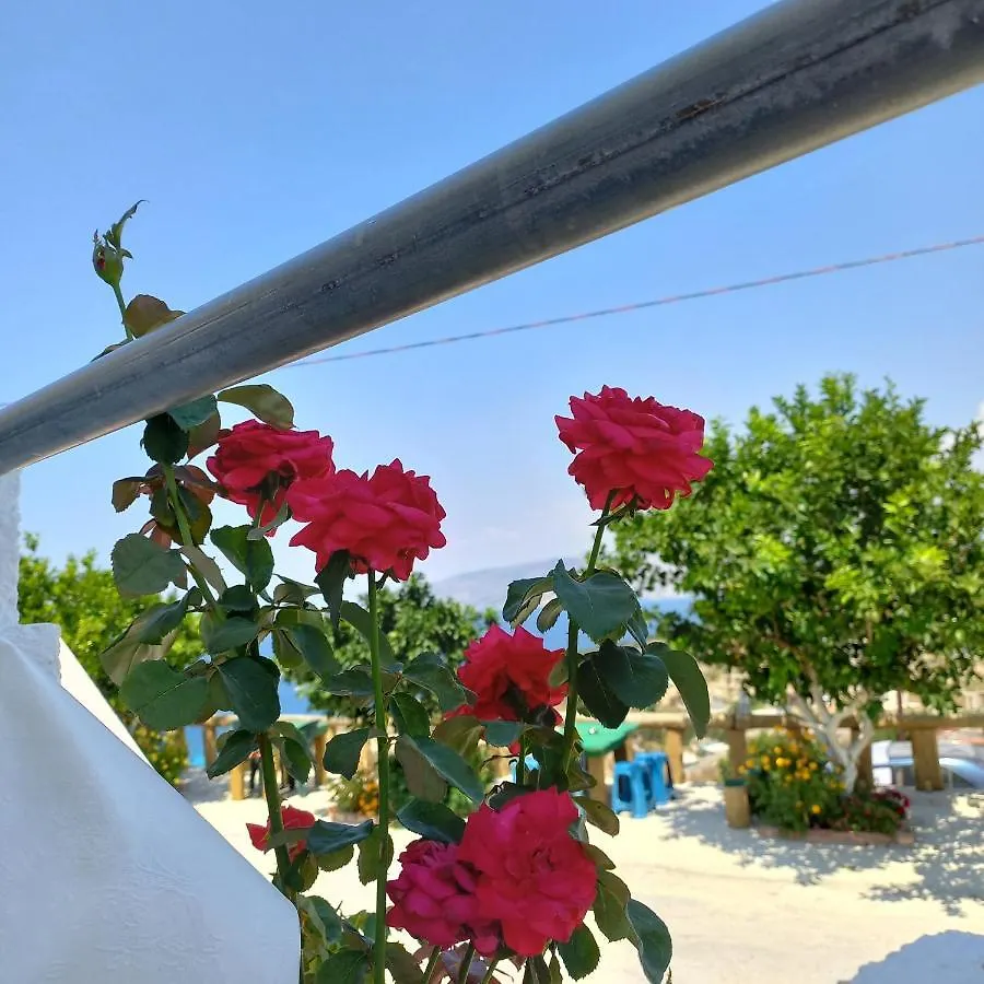 Emiljano Seaview Apartment Ksamil