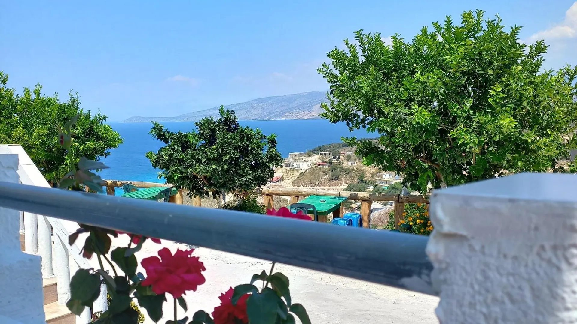 Emiljano Seaview Apartment Ksamil