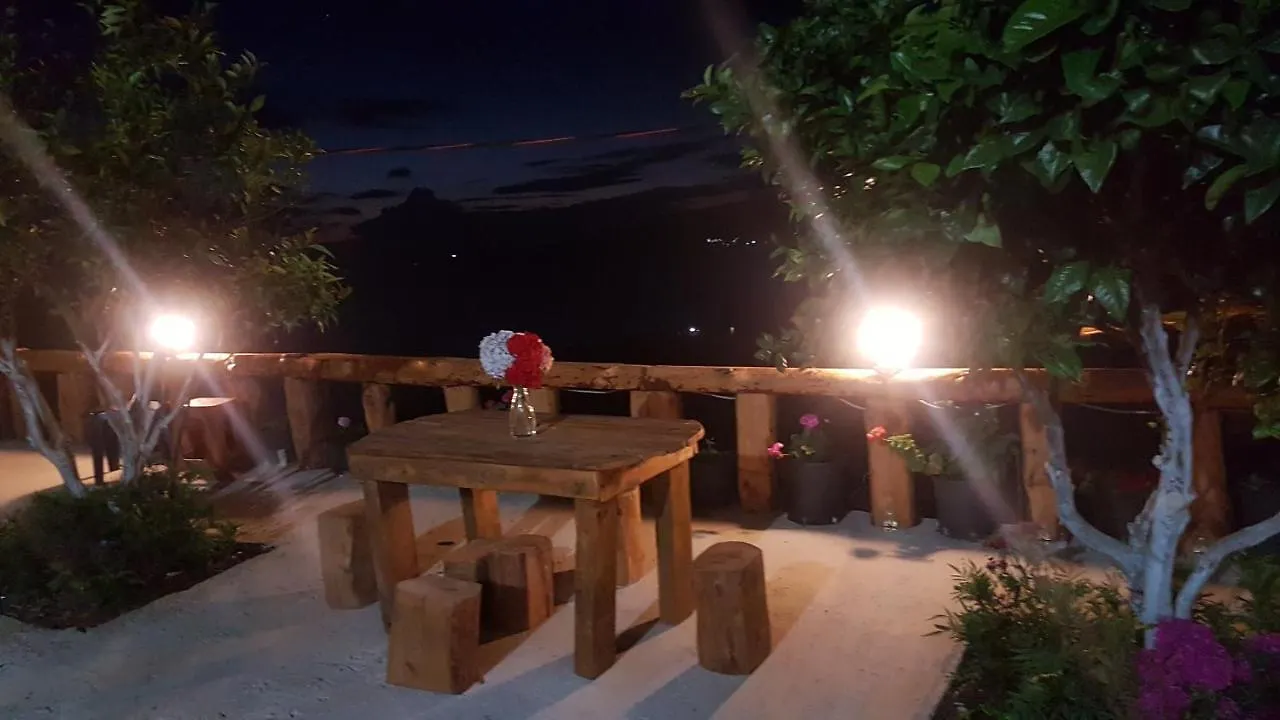 Apartament Emiljano Seaview Ksamil 0*,  Albania